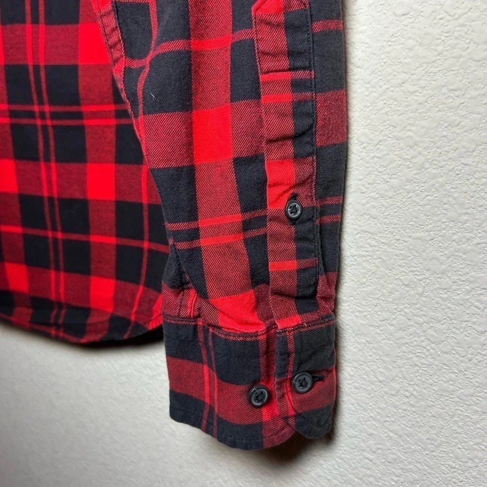 Banana Republic Size S Luxe Flannel Untucked Slim Fit Red/Black Plaid Logger